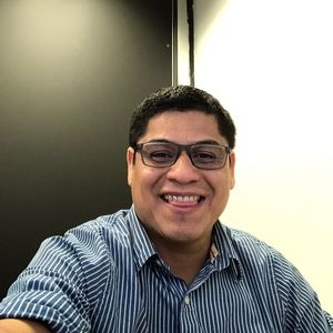 Meet your Posher, Cesar